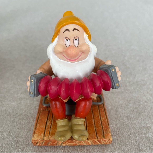 Disney’s “Snow White & the Seven Dwarfs” 65th Anniversary Collection - Picture 13 of 16